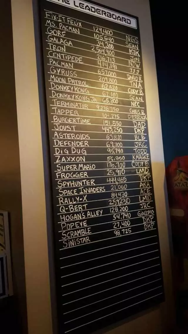 16-Bit Bar+Arcade