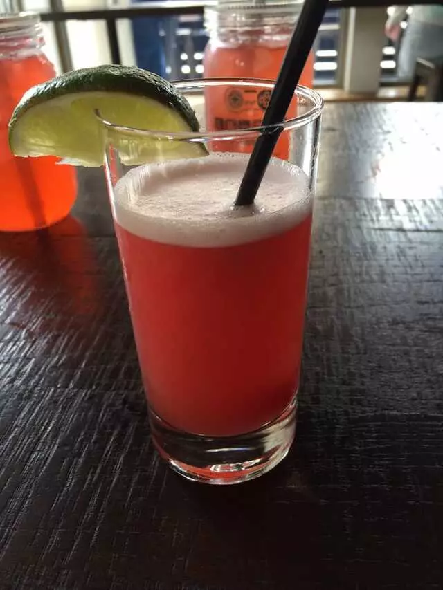 16-Bit Bar+Arcade