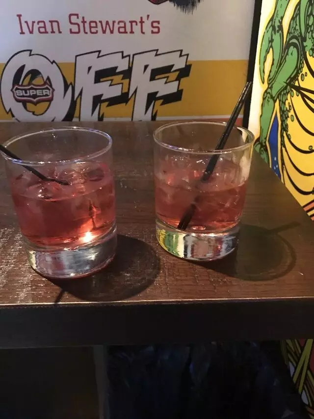 16-Bit Bar+Arcade