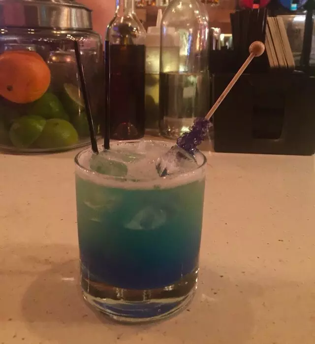 16-Bit Bar+Arcade
