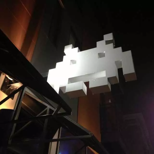 16-Bit Bar+Arcade