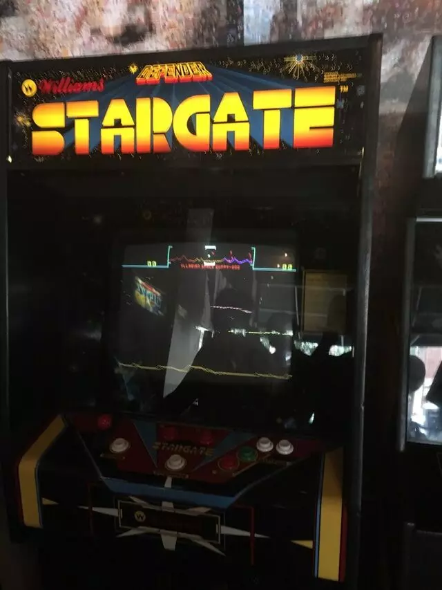16-Bit Bar+Arcade