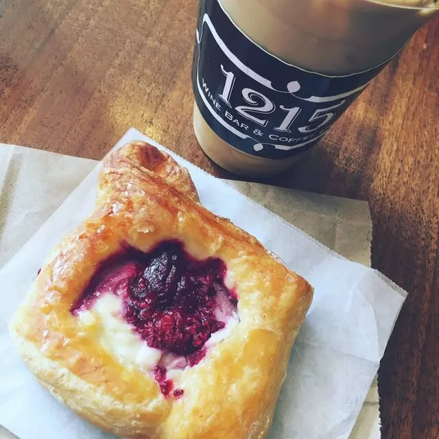 1215 Wine Bar & Coffee Lab