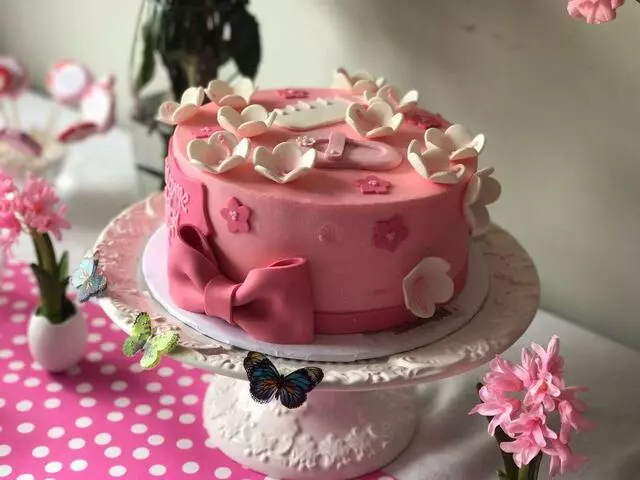 3 Sweet Girls Cakery