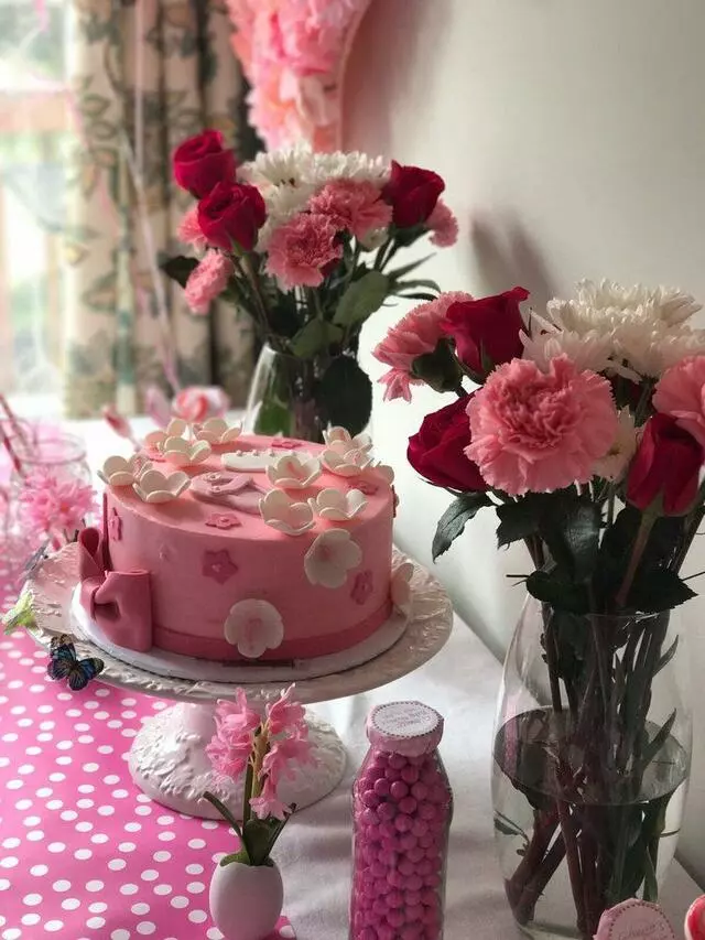 3 Sweet Girls Cakery