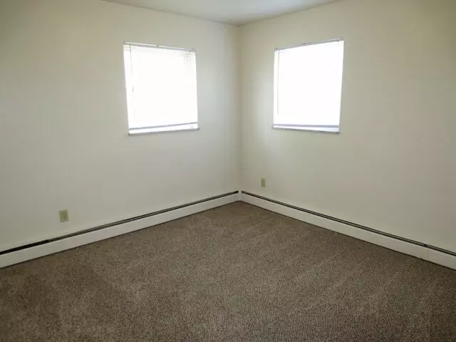Aljoy Court
