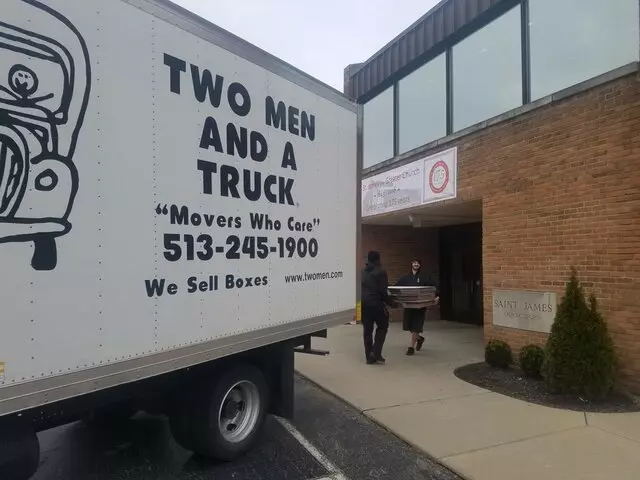 Two Men and a Truck Cincinnati West