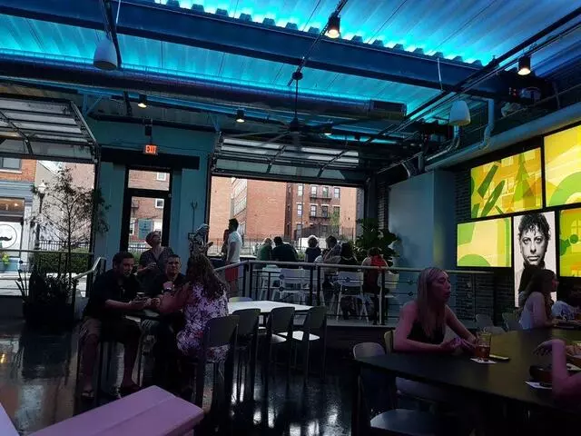 3 Points Urban Brewery