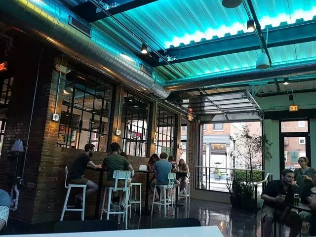 3 Points Urban Brewery