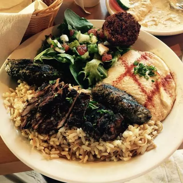Aladdin’s Eatery