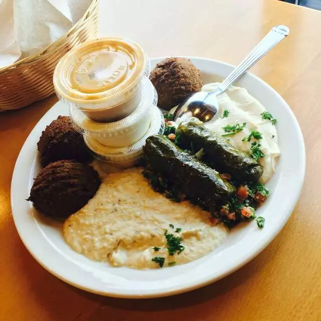 Aladdin’s Eatery