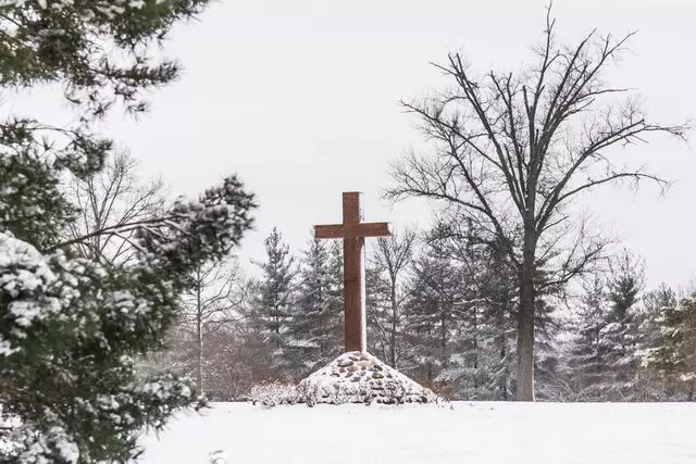 Arlington Memorial Gardens Cemetery
