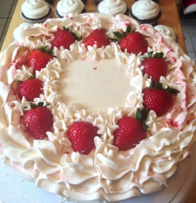 A Mother’s Touch Cakes