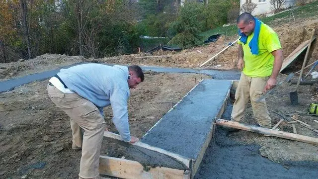 AKH Development