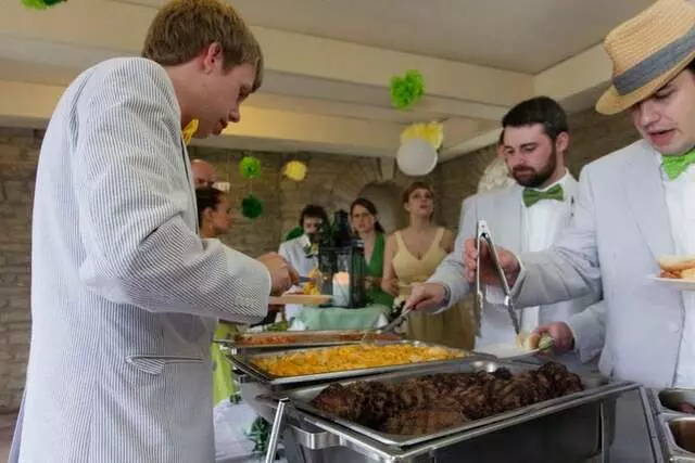 A Taste Of Class Catering
