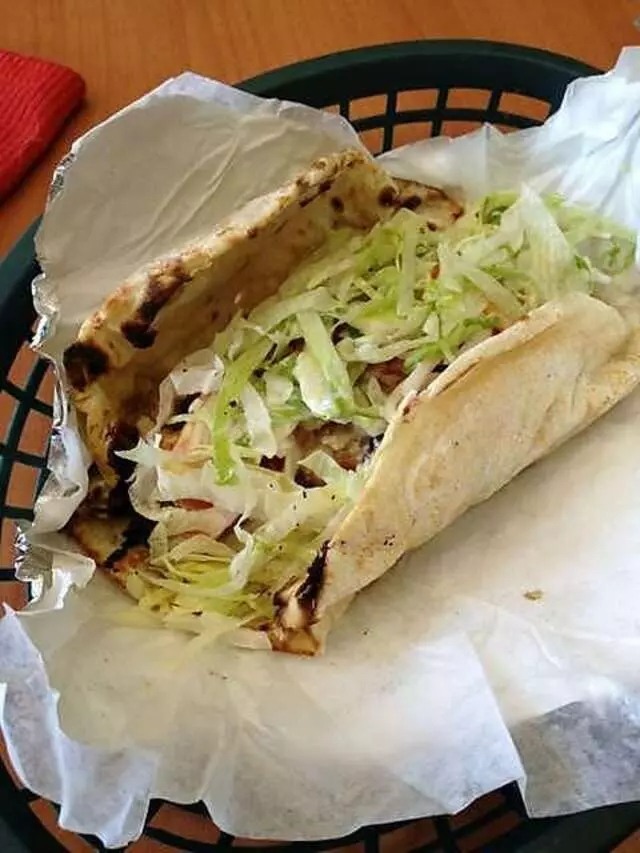 Al-Madina Market & Grill