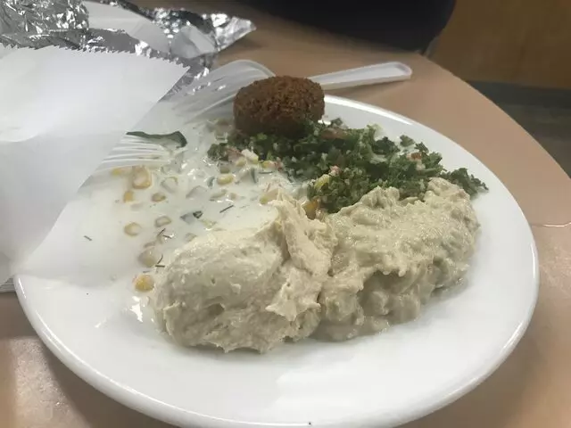 Al-Madina Market & Grill