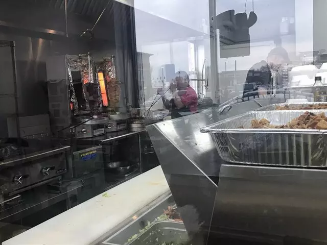 Al-Madina Market & Grill