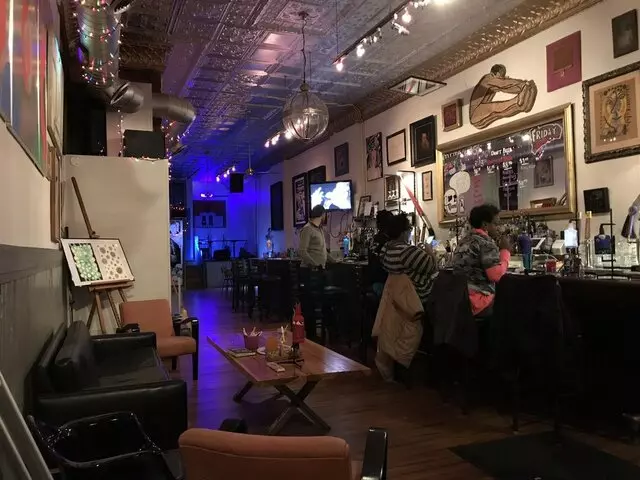 Arts’ on the Ave