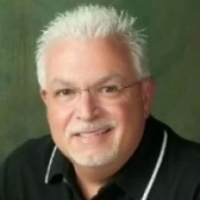 Alexander M Della Bella, DMD