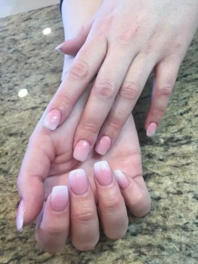 Attractive Nails & Spa