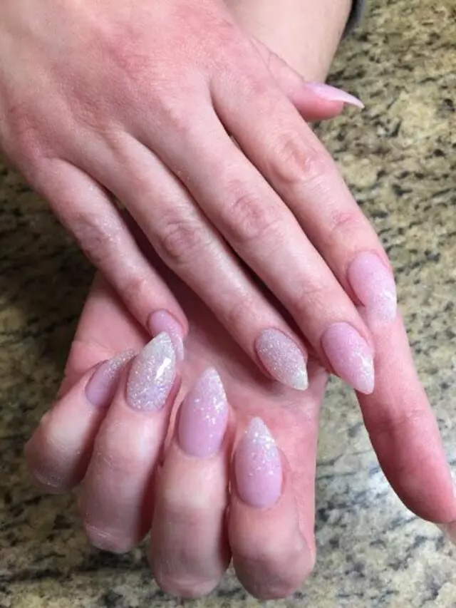 Attractive Nails & Spa