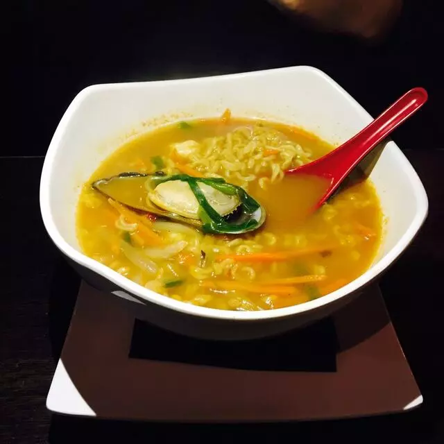 Aroma Restaurant & Sushi