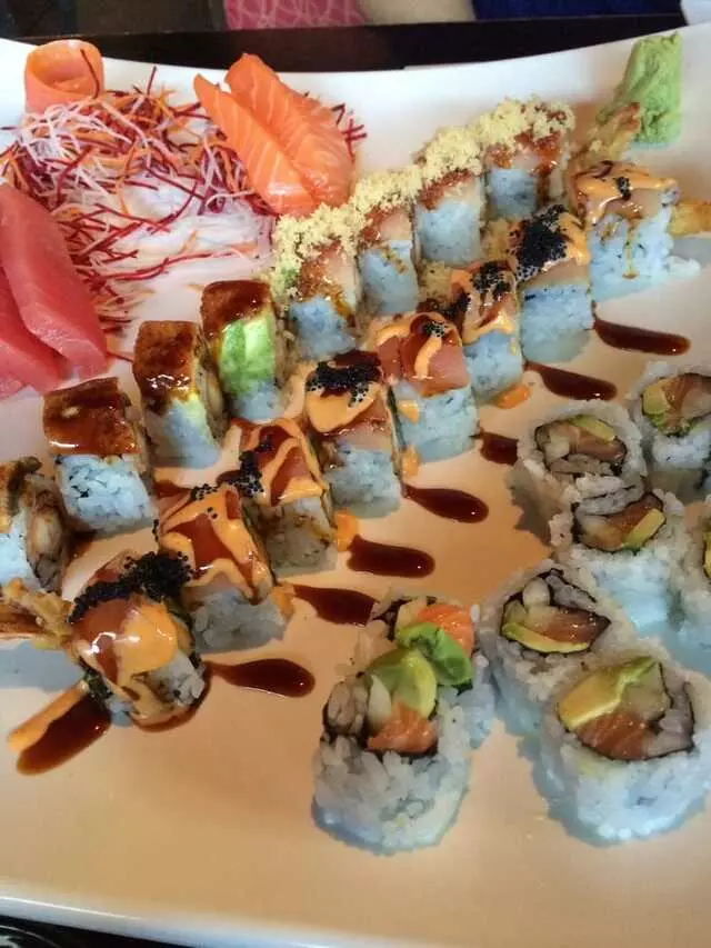 Aroma Restaurant & Sushi