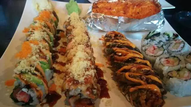 Aroma Restaurant & Sushi