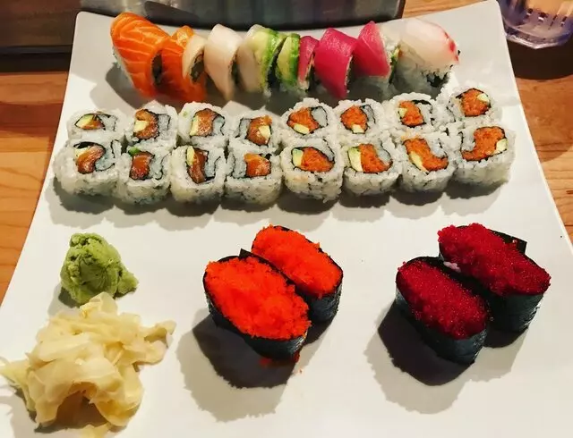 Aroma Restaurant & Sushi