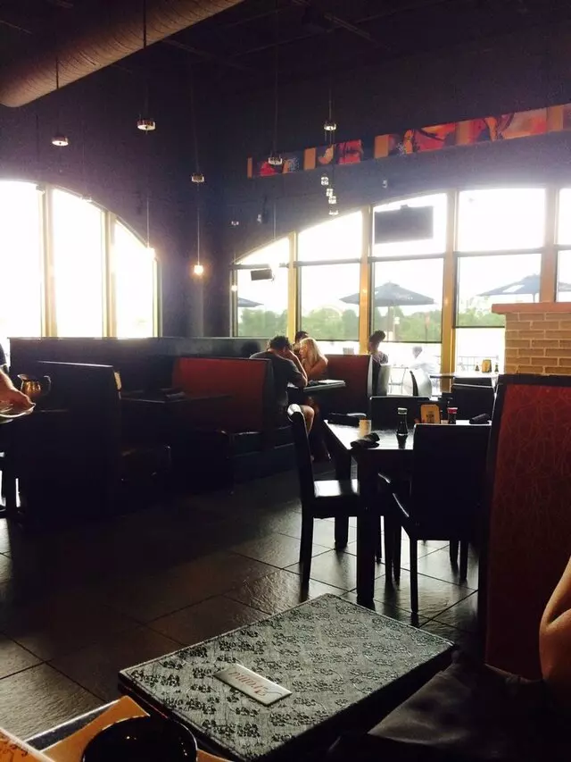 Aroma Restaurant & Sushi