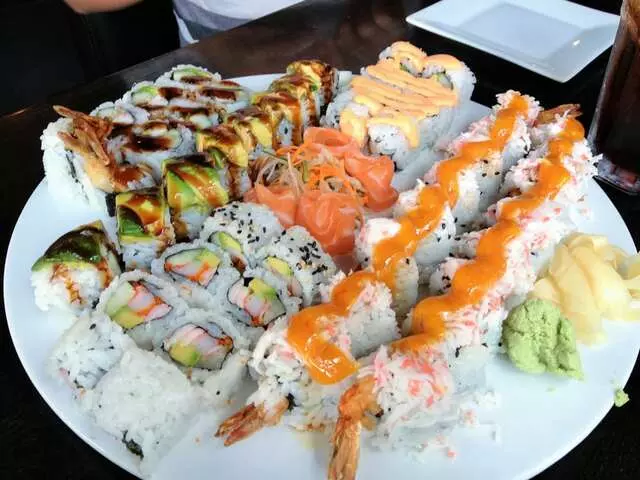 Aroma Restaurant & Sushi