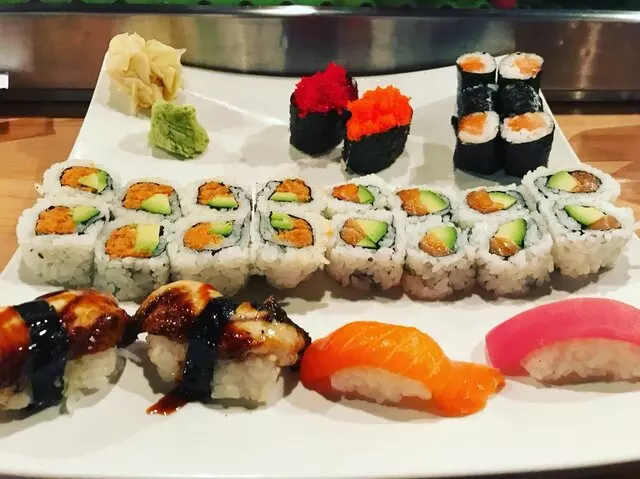 Aroma Restaurant & Sushi