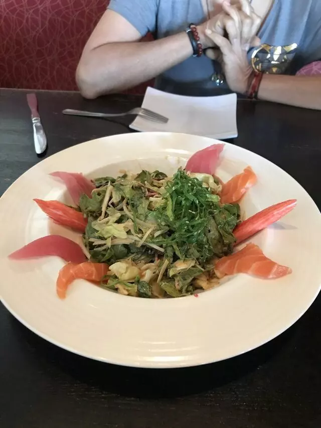 Aroma Restaurant & Sushi