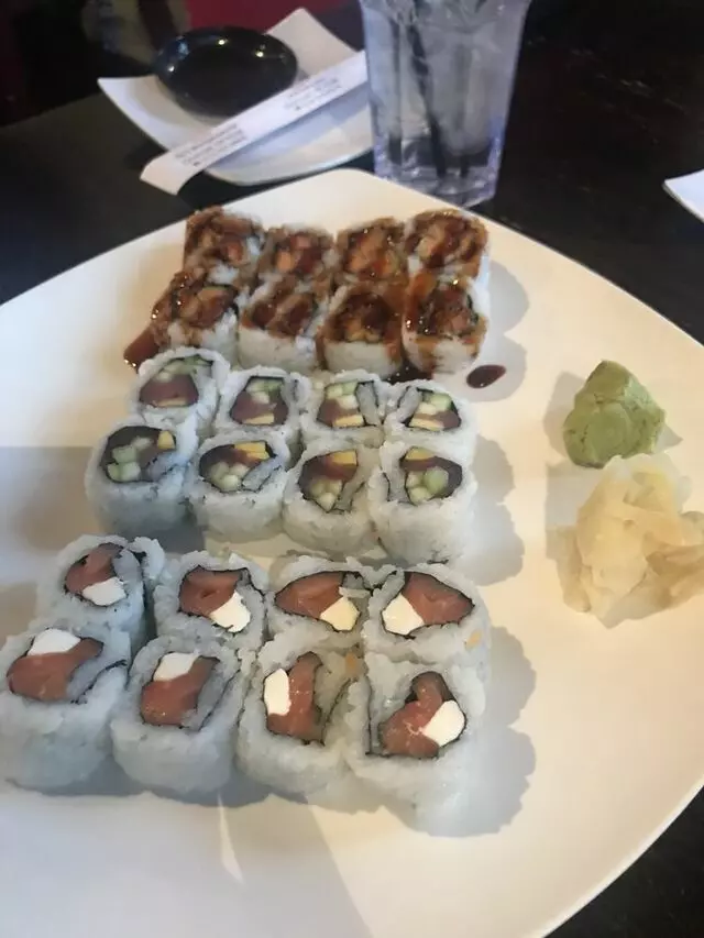 Aroma Restaurant & Sushi