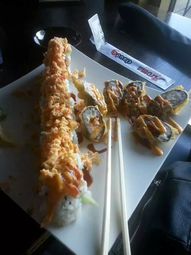 Aroma Restaurant & Sushi