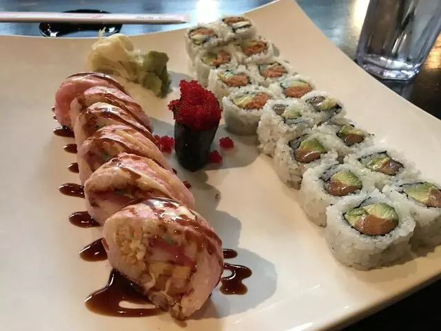 Aroma Restaurant & Sushi