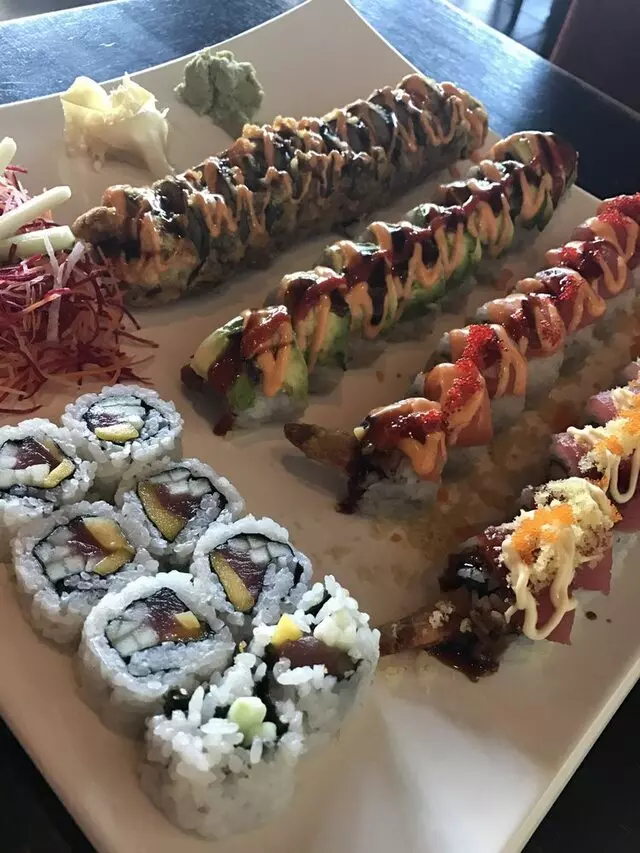 Aroma Restaurant & Sushi