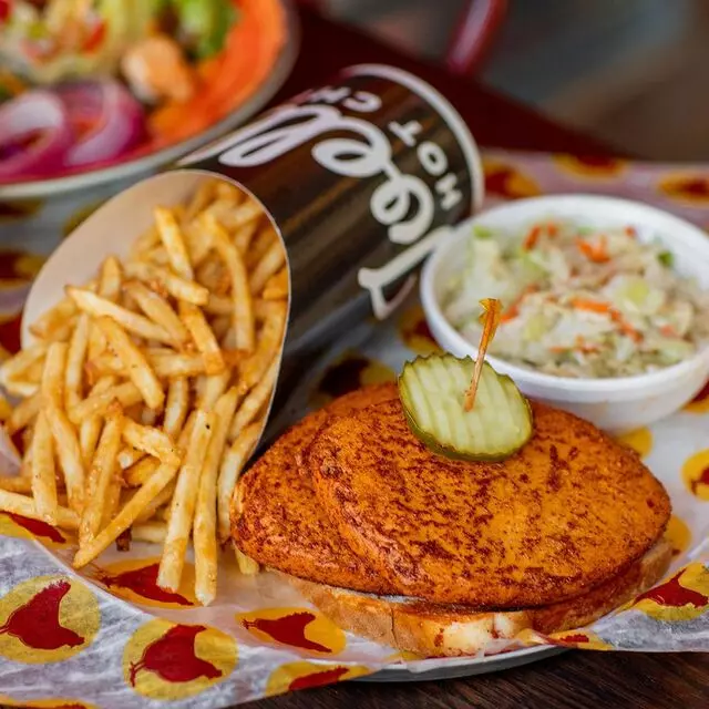 Joella's Hot Chicken - Cincinnati