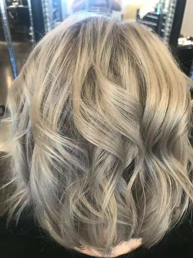 A Salon Named Desire