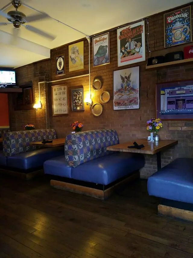 Allyn’s Cafe