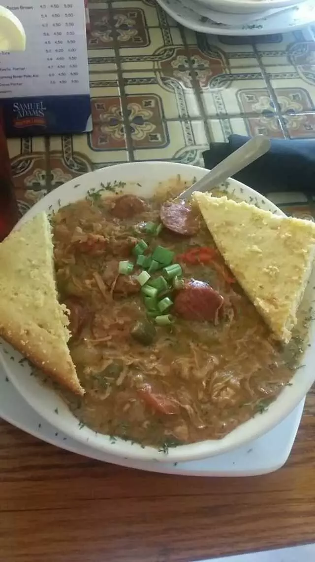 Allyn’s Cafe