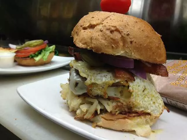 Allyn’s Cafe
