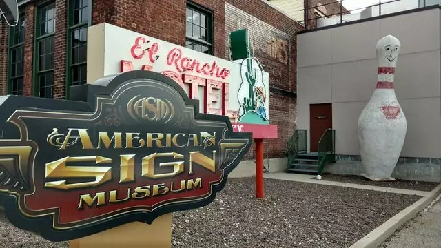 American Sign Museum