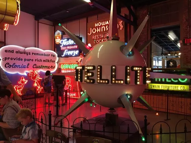 American Sign Museum