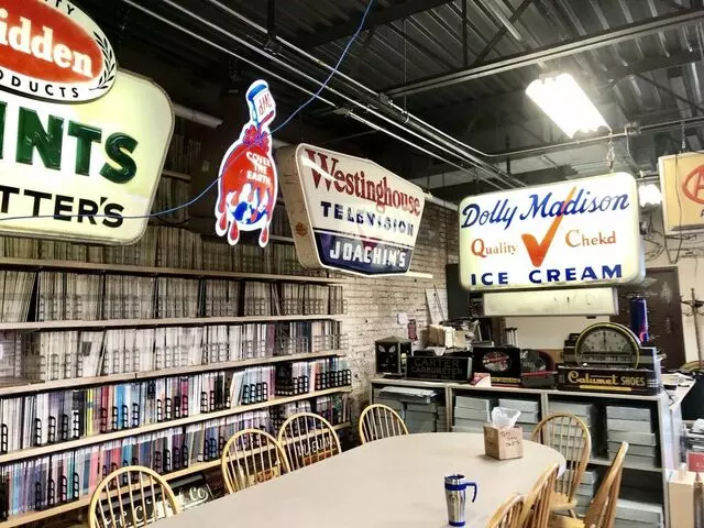American Sign Museum
