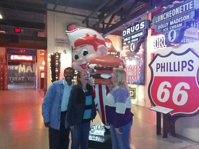 American Sign Museum