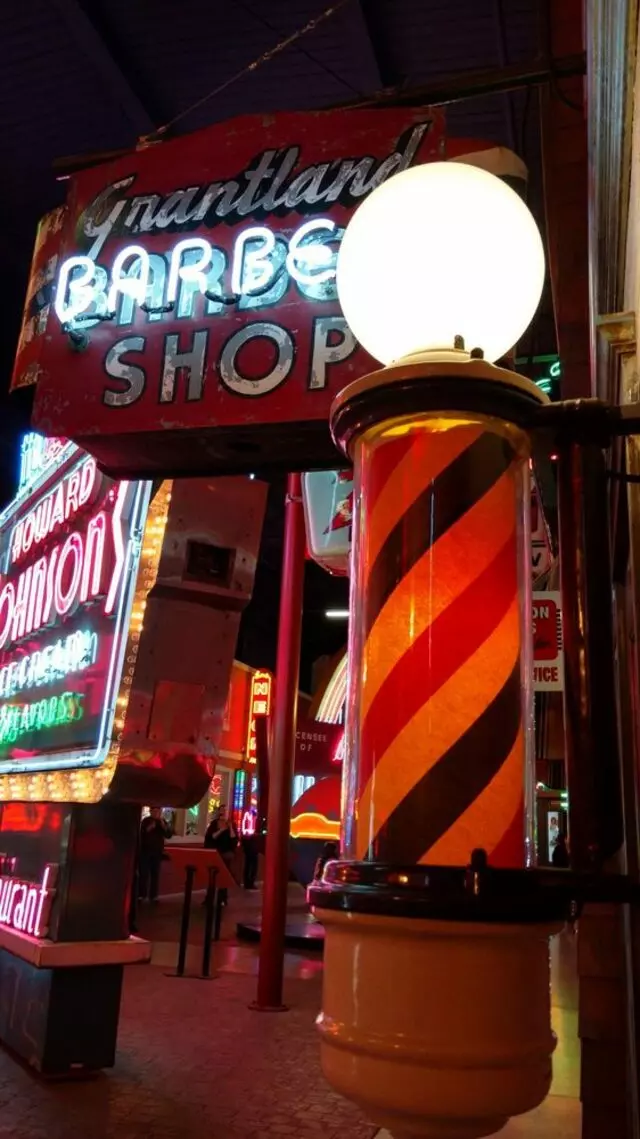 American Sign Museum