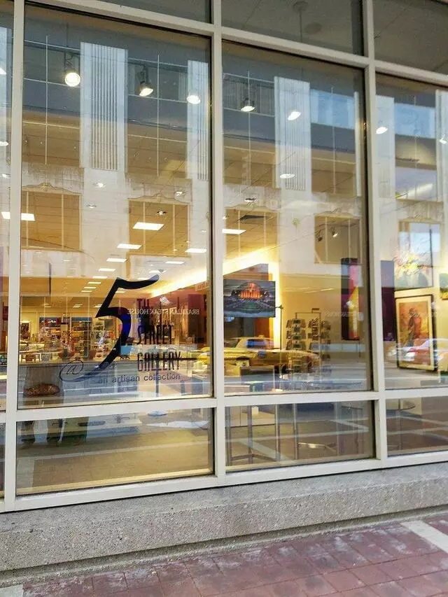 5th Street Gallery