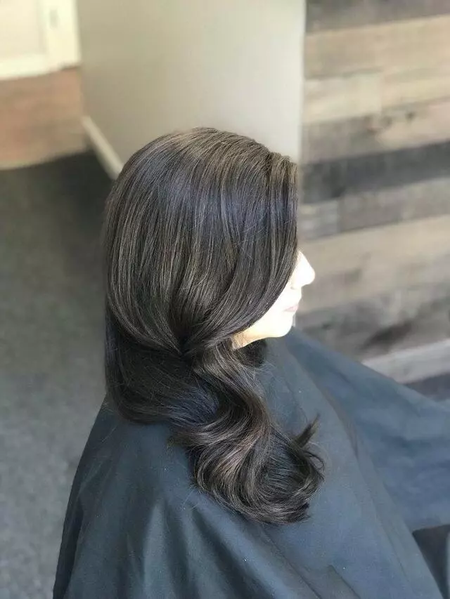 Angelo Axel Salon